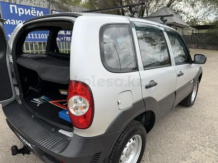 Chevrolet Niva 2014 года за 3 780 000 тг. в Алматы – фото 27