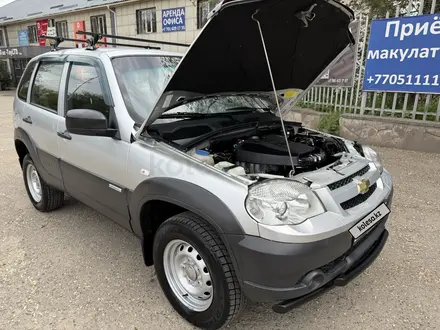 Chevrolet Niva 2014 года за 3 780 000 тг. в Алматы – фото 34