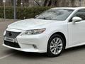 Lexus ES 300h 2013 годаүшін11 800 000 тг. в Алматы – фото 2