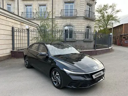 Hyundai Elantra 2024 года за 9 800 000 тг. в Астана – фото 3