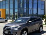 Toyota Highlander 2016 годаүшін9 200 000 тг. в Актау – фото 3