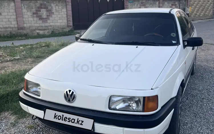 Volkswagen Passat 1991 годаfor1 500 000 тг. в Шымкент