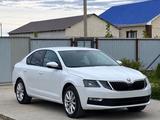 Skoda Octavia 2018 года за 3 800 000 тг. в Атырау