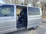Volkswagen Multivan 2003 года за 6 500 000 тг. в Балхаш – фото 5