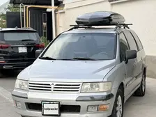 Mitsubishi Space Wagon, 2000