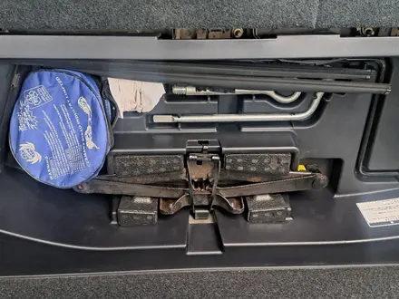 Lexus RX 350 2005 года за 9 500 000 тг. в Усть-Каменогорск – фото 4