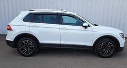 Volkswagen Tiguan 2018 года за 9 500 000 тг. в Алматы – фото 4