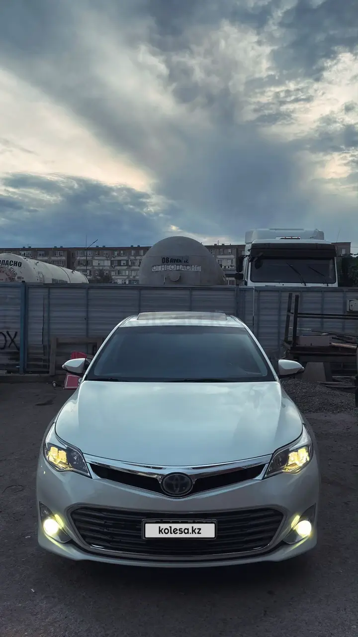 Toyota Avalon, 2013
