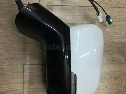 Боковое зеркало за 55 000 тг. в Алматы