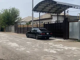 Mercedes-Benz E 430