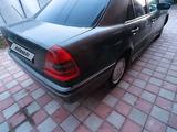 Mercedes-Benz C 200 1994 года за 1 200 000 тг. в Алматы – фото 4