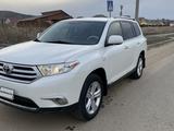 Toyota Highlander 2013 года за 14 000 000 тг. в Усть-Каменогорск – фото 3