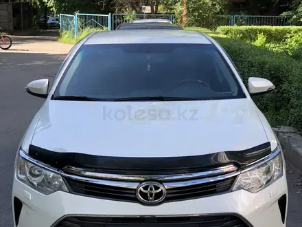 Toyota Camry 2015 года за 12 000 000 тг. в Алматы – фото 2