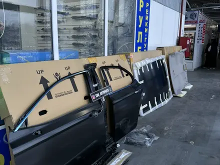 Дверь на Toyota Camry 70 за 300 000 тг. в Алматы – фото 3
