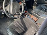 Mercedes-Benz E 280 1994 года за 1 650 000 тг. в Талдыкорган – фото 4