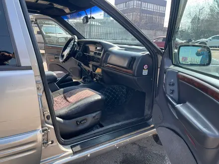 Jeep Grand Cherokee 1997 года за 3 500 000 тг. в Караганда – фото 16