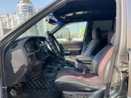 Jeep Grand Cherokee 1997 года за 3 500 000 тг. в Караганда – фото 19
