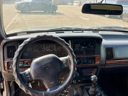 Jeep Grand Cherokee 1997 года за 3 500 000 тг. в Караганда – фото 22