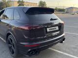 Porsche Cayenne 2015 года за 20 000 000 тг. в Караганда – фото 4