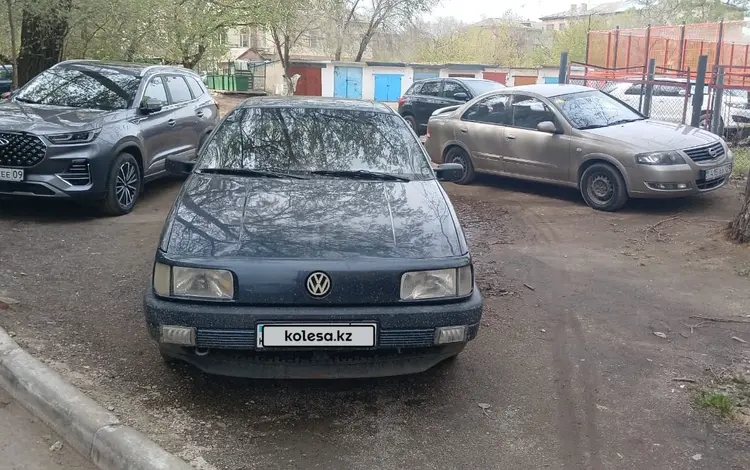 Volkswagen Passat 1992 года за 1 300 000 тг. в Караганда