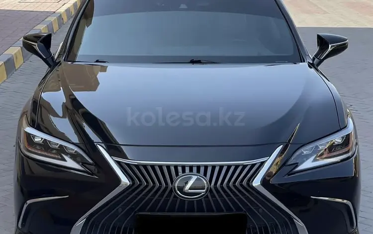 Lexus ES 250 2018 года за 29 500 000 тг. в Шымкент