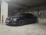 BMW i5 2024 годаүшін39 000 000 тг. в Алматы