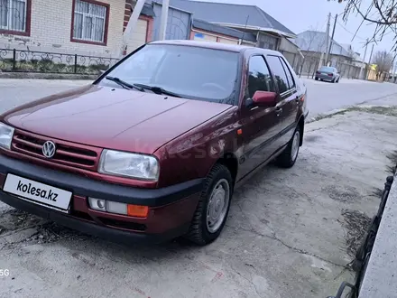 Volkswagen Vento 1993 года за 1 600 000 тг. в Шымкент – фото 3