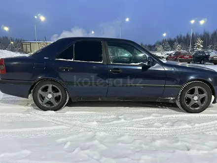 Mercedes-Benz C 280 1995 годаүшін2 100 000 тг. в Щучинск – фото 4