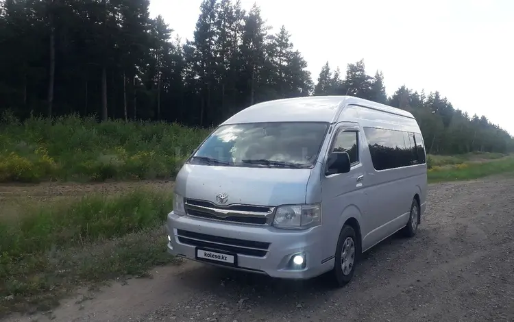 Toyota Hiace 2012 года за 9 700 000 тг. в Актобе