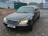 Mercedes-Benz S 320 1999 годаfor3 800 000 тг. в Караганда