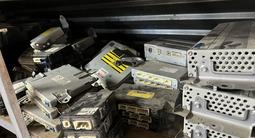 Блок управления двигателя Lexus 570 за 41 580 тг. в Алматы