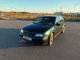 Volkswagen Golf 2001 годаүшін1 900 000 тг. в Уральск