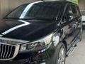 Kia Carnival 2017 года за 11 800 000 тг. в Шымкент – фото 4