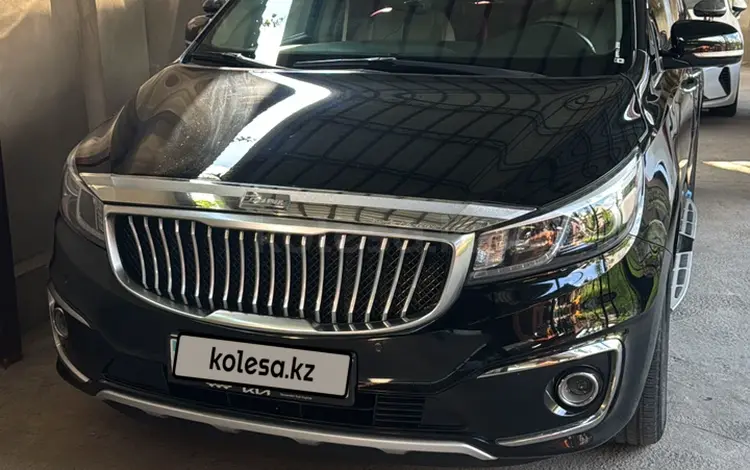 Kia Carnival 2017 года за 11 800 000 тг. в Шымкент