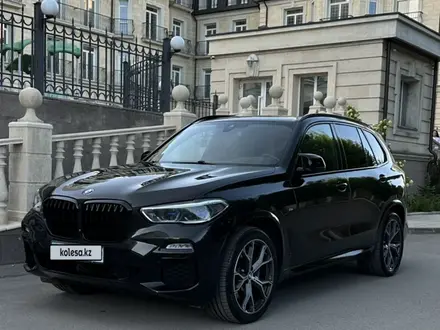 BMW X5 2021 года за 35 000 000 тг. в Караганда