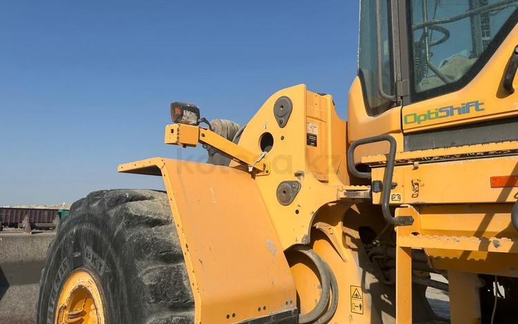 Volvo L220G 2012 г.