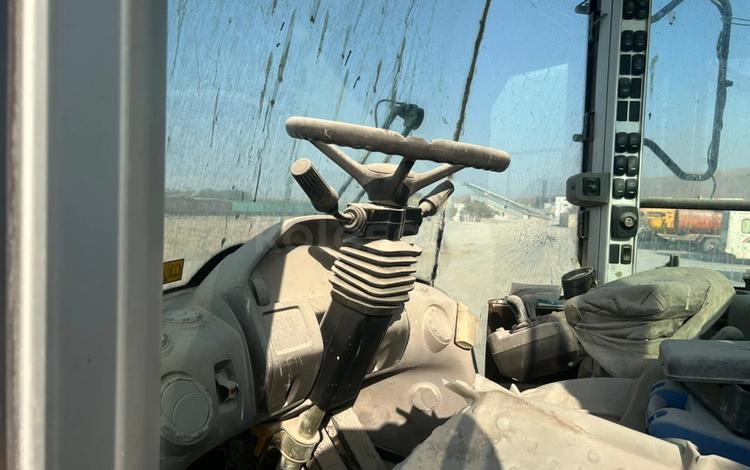 Volvo L220G 2012 г.