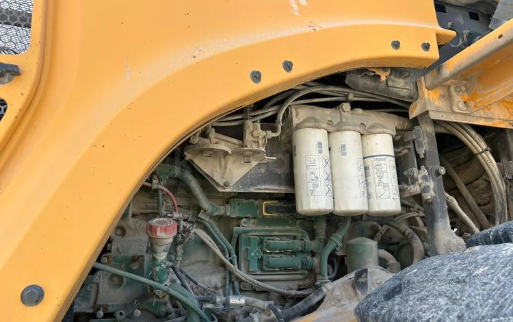 Volvo L220G 2012 г.