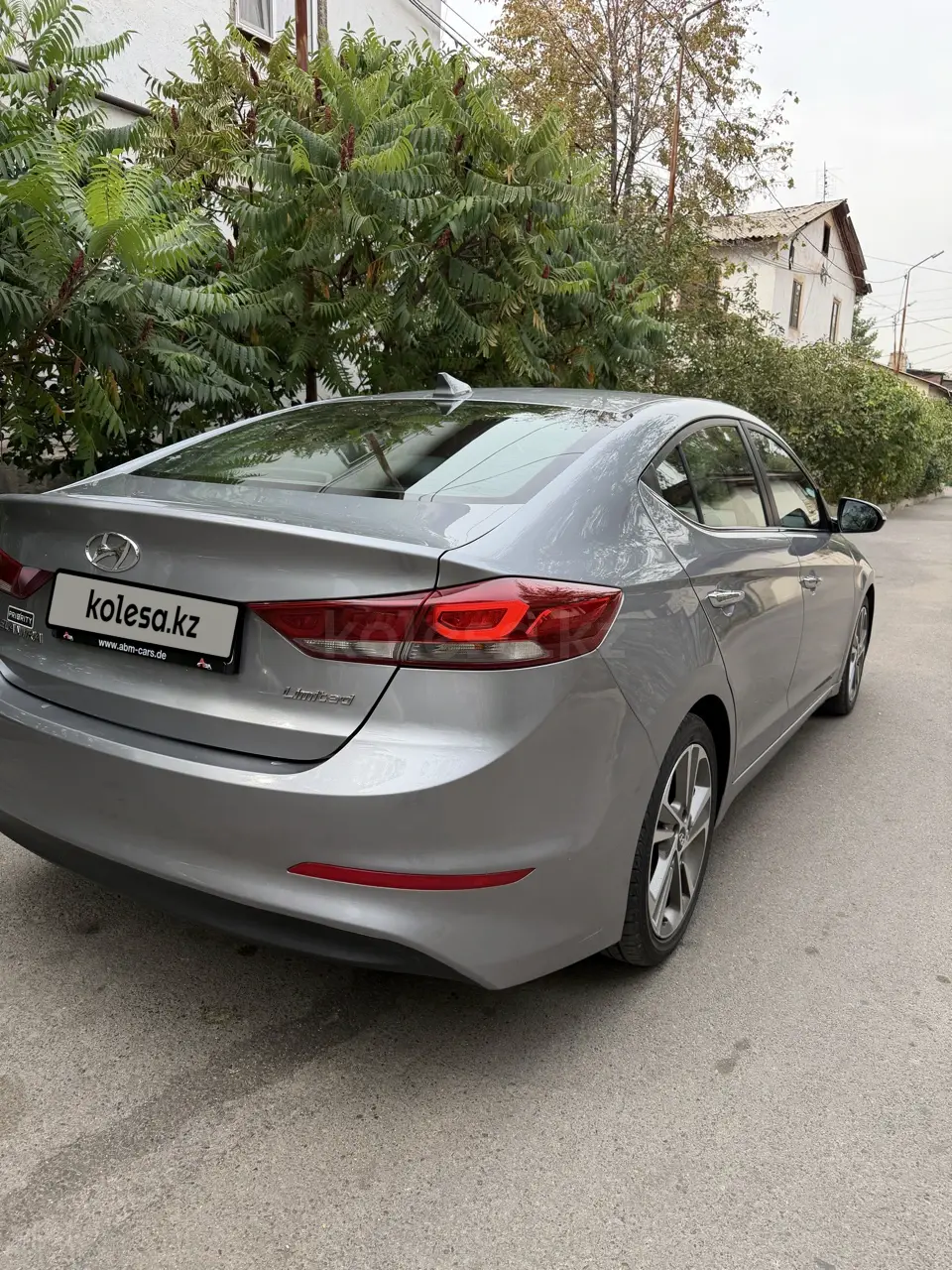 Hyundai Elantra, 2016