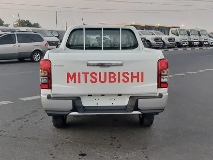 Mitsubishi L200 2024 года за 13 700 000 тг. в Астана – фото 7