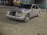 Mercedes-Benz E 280 1994 года за 2 200 000 тг. в Шиели – фото 2