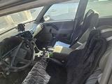 Volkswagen Passat 1991 годаүшін700 000 тг. в Астана – фото 4