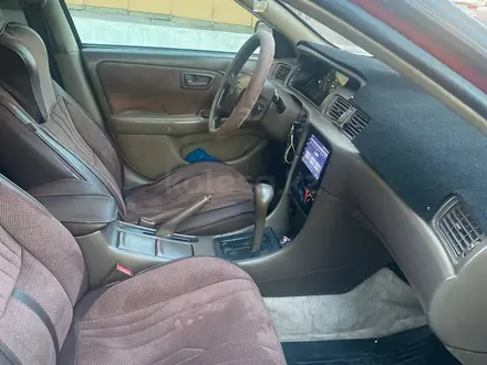 Toyota Camry 1997 года за 2 550 000 тг. в Алматы – фото 2