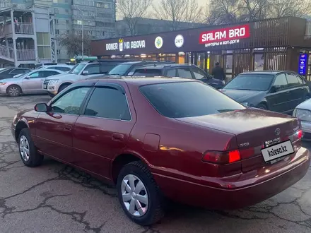 Toyota Camry 1997 года за 2 550 000 тг. в Алматы – фото 5