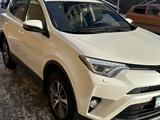 Toyota RAV4 2016 года за 12 000 000 тг. в Караганда – фото 2