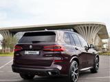 BMW X5 2023 года за 41 000 000 тг. в Астана – фото 2