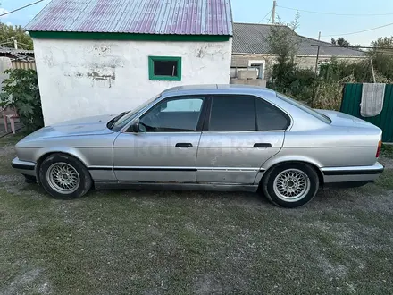 BMW 525 1990 года за 1 400 000 тг. в Павлодар – фото 4