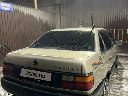 Volkswagen Passat 1989 года за 1 000 000 тг. в Чунджа – фото 2