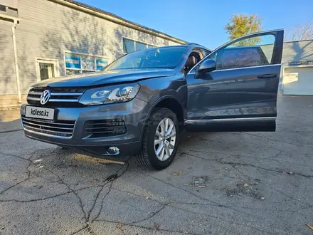 Volkswagen Touareg 2011 года за 12 000 000 тг. в Костанай – фото 4