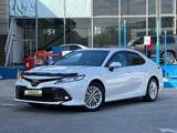 Toyota Camry 2018 года за 13 500 000 тг. в Шымкент